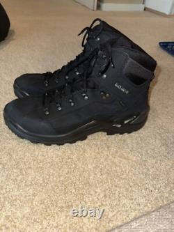 LOWA Renegade GTX Size 15 WIDE Mid DEEP BLACK ALL TERRAIN BOOT NEW without Box